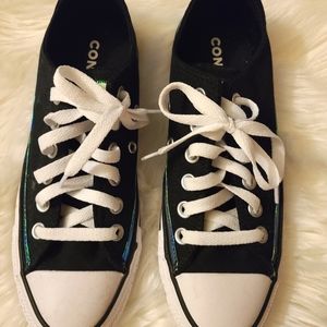 Converse black size 7